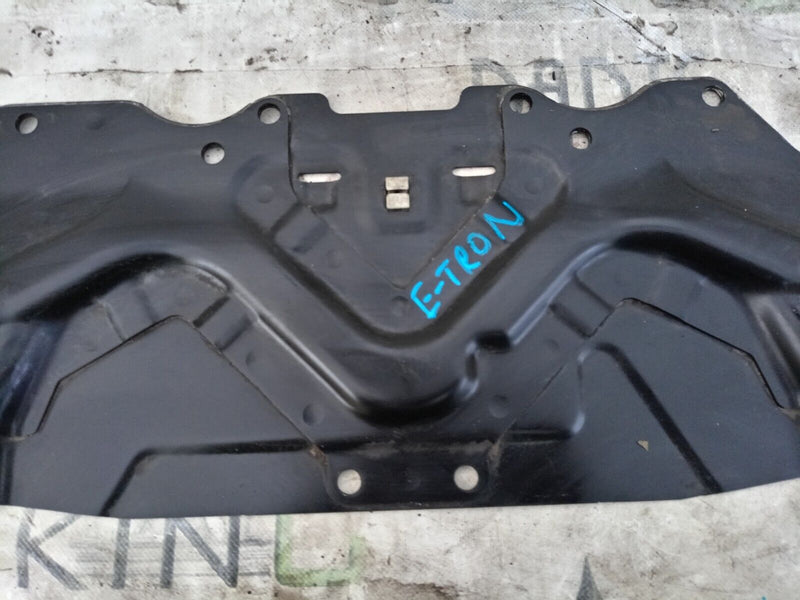 AUDI E-TRON 2018-ON FRONT UNDER BODY TRAY COVER 4KE915223A GENUINE