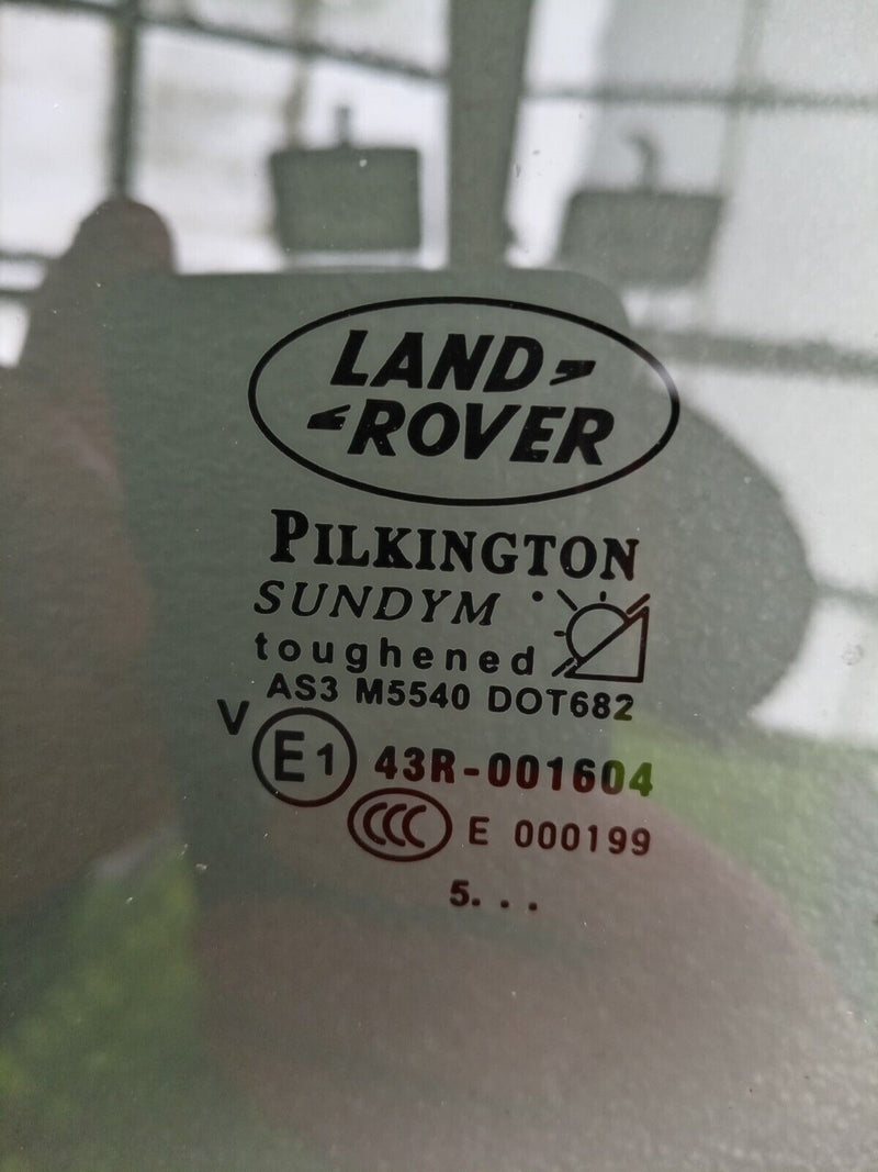 LAND ROVER DISCOVERY 4 L319 2009-2015 RIGHT SIDE REAR DOOR WINDOW GLASS TINTED