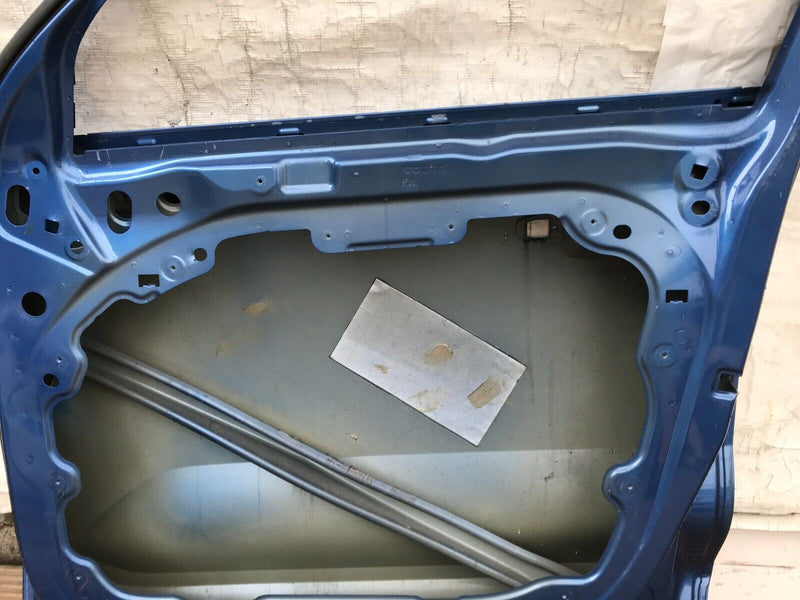 VOLVO XC40 2018-2024 RIGHT DRIVER SIDE FRONT DOOR SHELL PANEL in BLUE