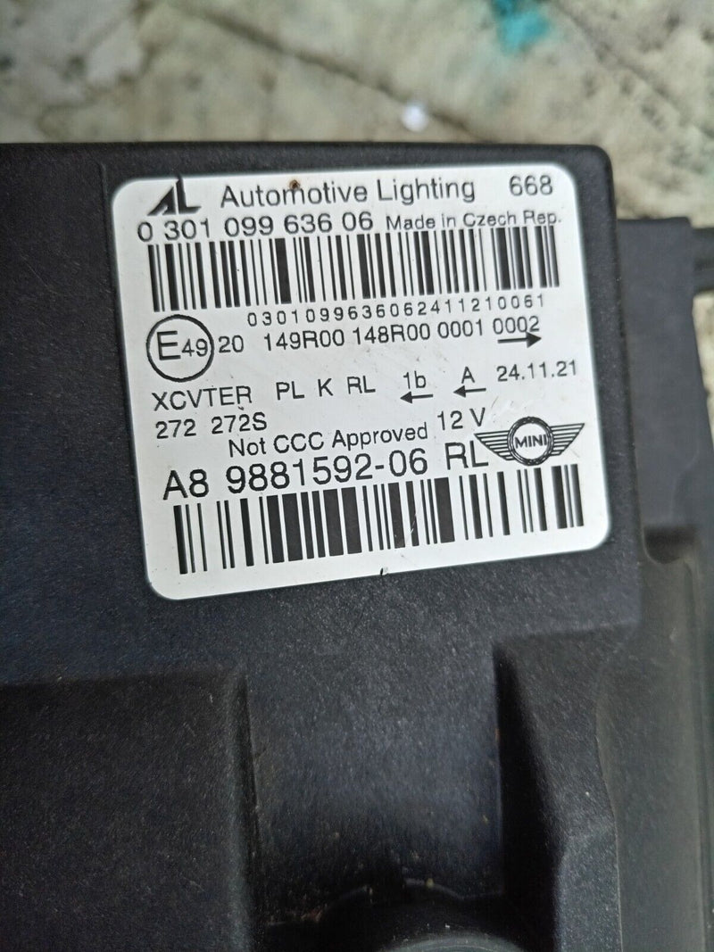 MINI COUNTRYMAN F60 HYBRID GENUINE FRONT HEADLIGHT LED RIGHT DRIVER SIDE