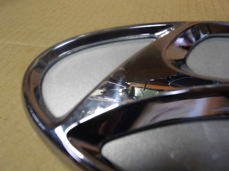 Hyundai Genuine Rear Handle Lock Tailgate Boot Lid Silver Badge Logo Emblem