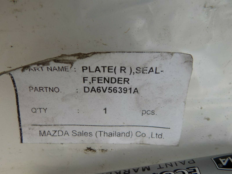 MAZDA 2 DL 2015-2016 FRONT RIGHT FENDER SEAL GUARD DA6V-56-391 /S55-17