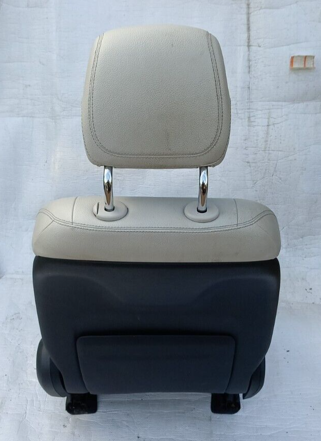 MERCEDES C CLASS W205 SALOON 2014-2021 PASSENGER LEATHER HEATED SEAT  #