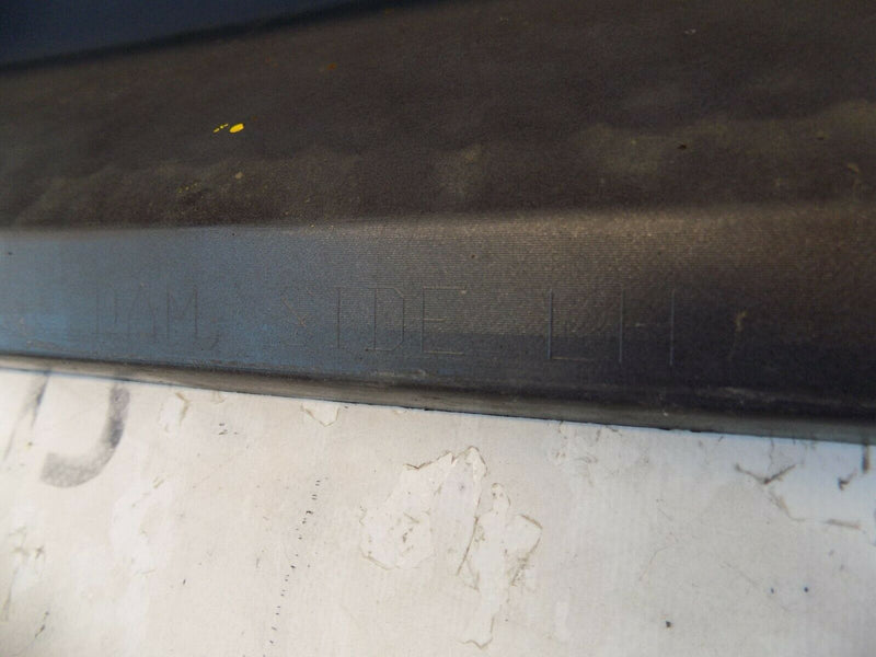 MITSUBISHI OUTLANDER PHEV 2015-ON LEFT SIDE SKIRT SILL COVER 6512A421