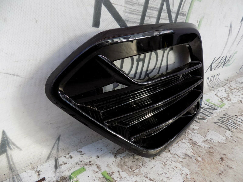SEAT ATECA 2020-UP RHD FCL FRONT BUMPER LEFT SIDE GRILLE GLOSS  BLACK PDC HOLES