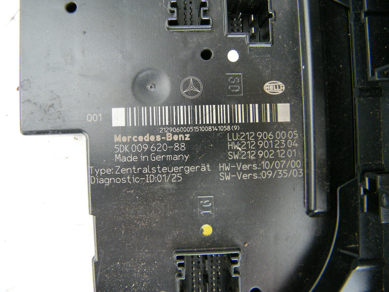 MERCEDES W212 E Class E220 2010-15 DISTRIBUTION RELAY FUSE BOX SAM 5DK00962088