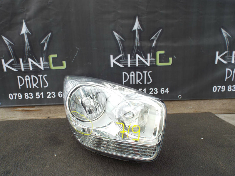 Kia Venga 2010-2014 Genuine Headlamp Headlight Right Driver Side O/S (719)