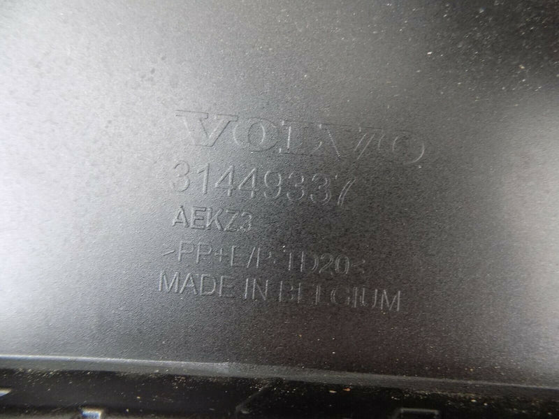 VOLVO XC40 2017-ON END CAP REAR BUMPER CORNER RIGHT SIDE BLACK 31449337
