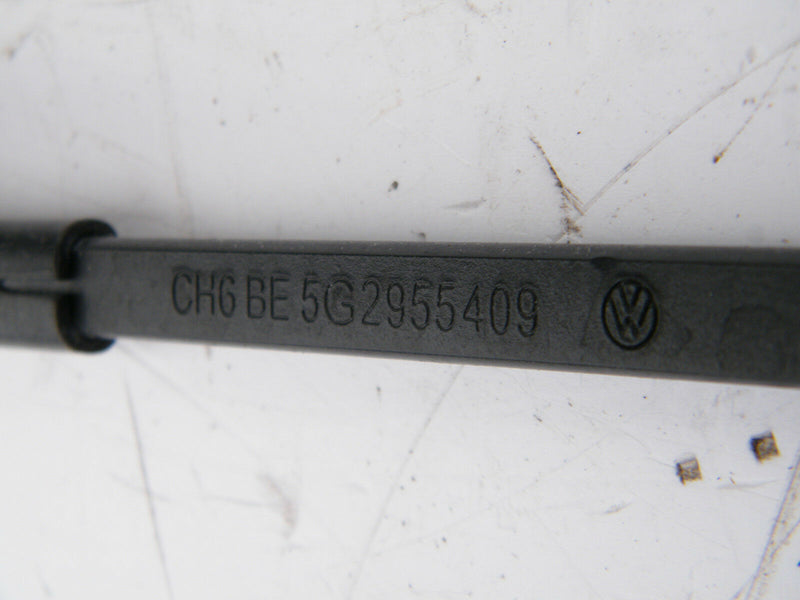 VW GOLF VII MK7 R GTI 13-16 RIGHT FRONT WINDSCREEN WIPER ARM BLADE O/S 5G2955409